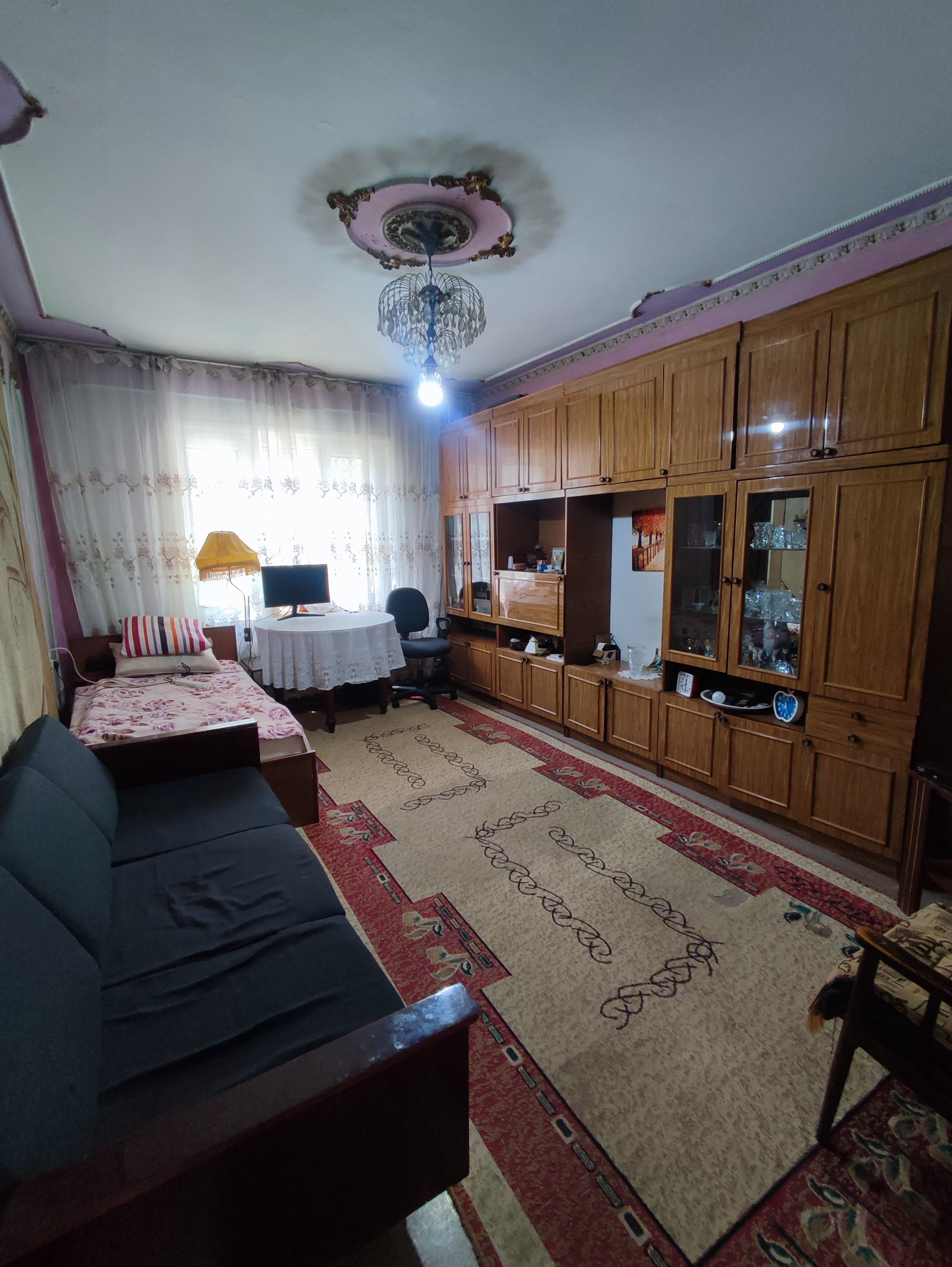 small-photo
